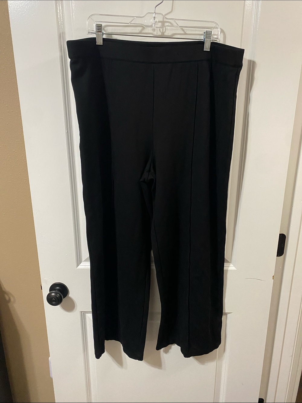 Women's Black Wide-Leg Pull-On Pants